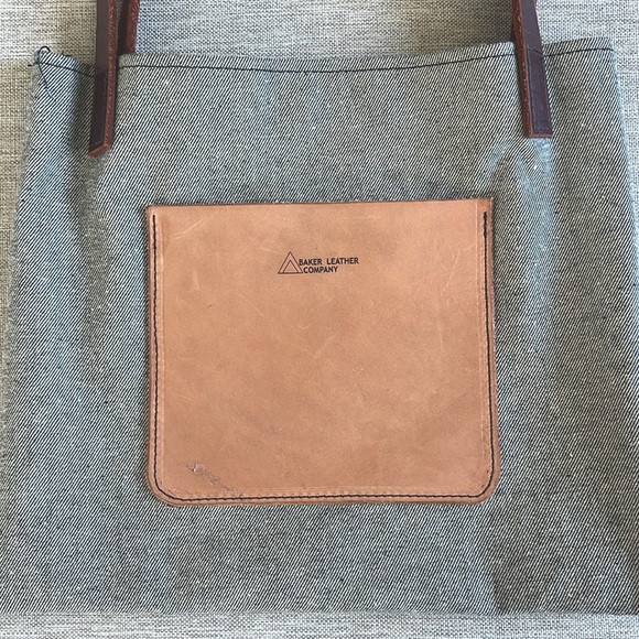 TOTE BAG! Baker Leather Company  [used only for a week] - Picture 2 of 6